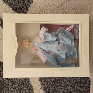 Hallmark Barbie Ornament, Delphine Fashion Model, 2005 Edition